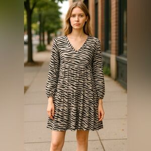Pinko flutter dress NWT